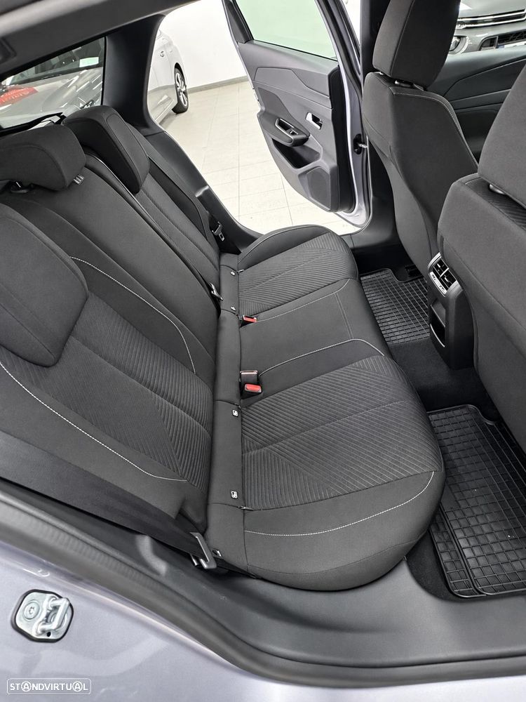 Peugeot 308 - 10