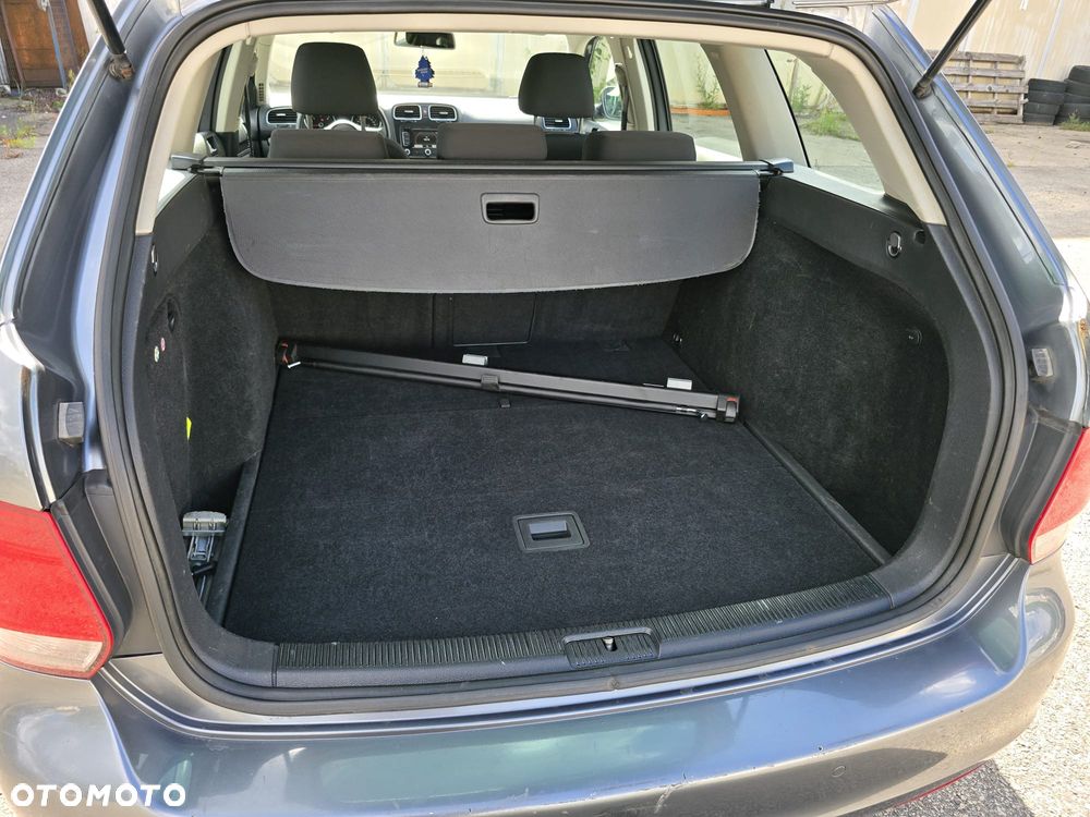 Volkswagen Golf 1.6 TDI BMT Highline - 18
