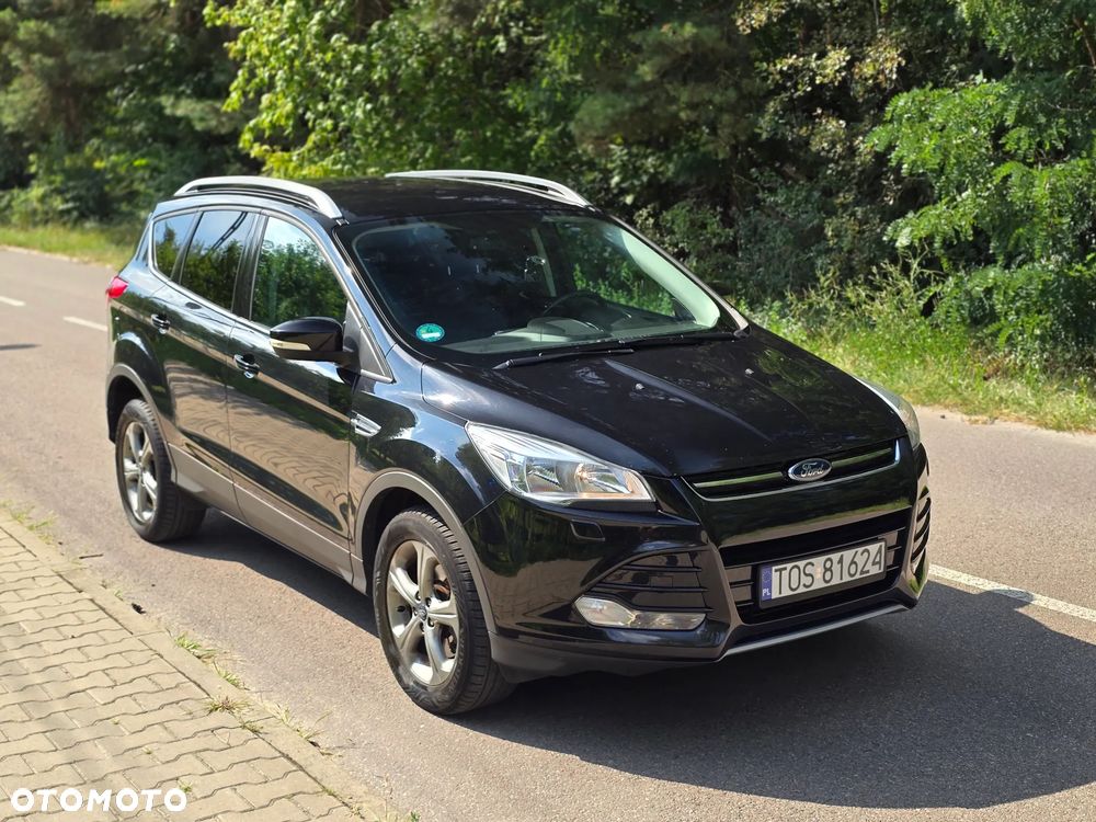 Ford Kuga 2.0 TDCi 2x4 Titanium - 12