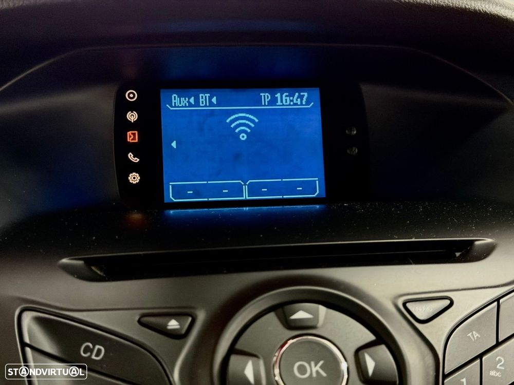 Ford Focus 1.0 SCTi Titanium - 17