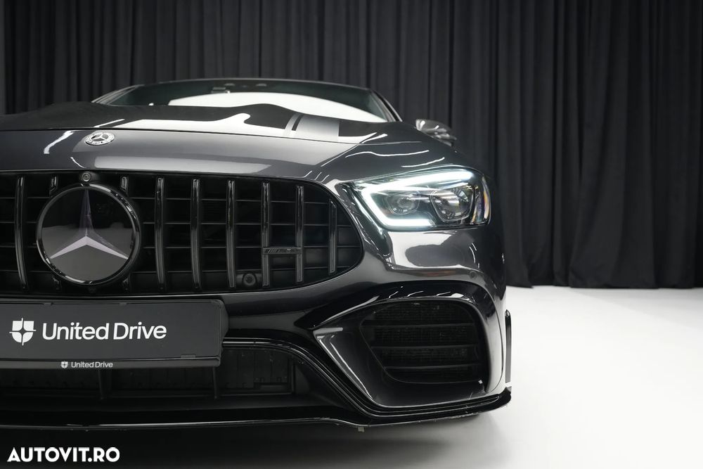 Mercedes-Benz AMG GT 4-door Coupe 63 S 4Matic+ - 8