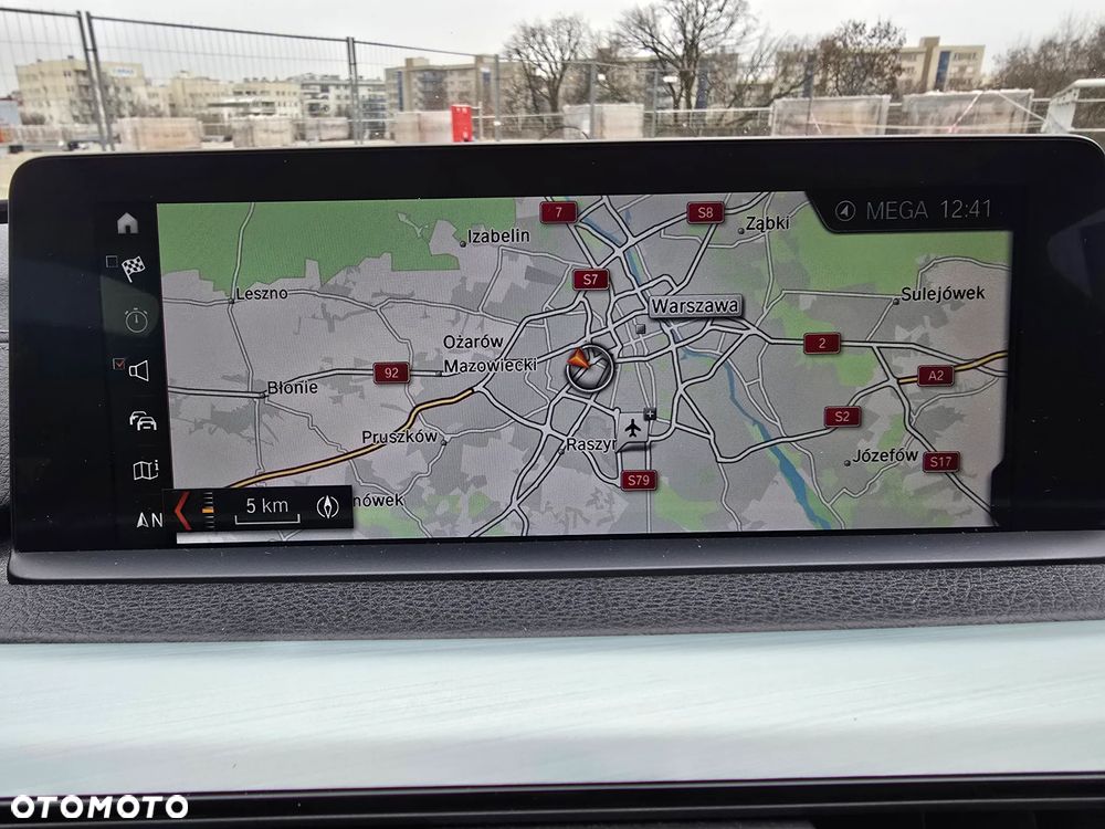 BMW Seria 3 318i Edition M Sport Shadow - 31