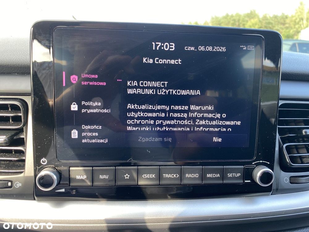 Kia Stonic - 23