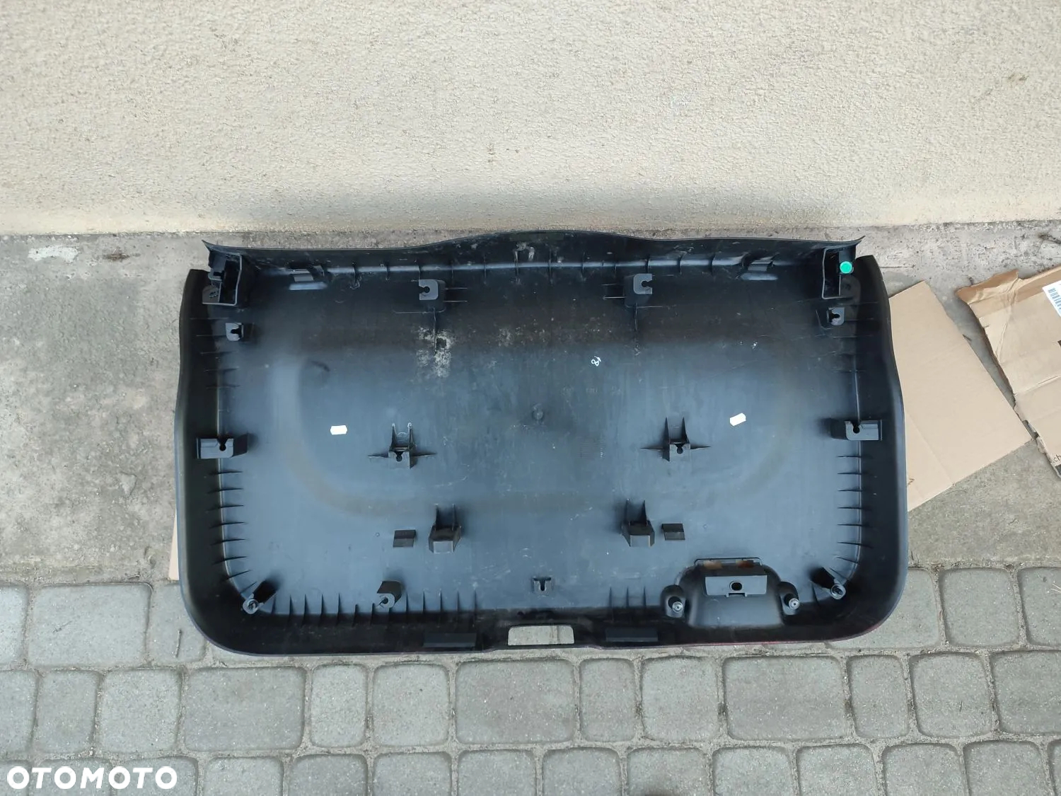 FIAT 500L Klapa bagażnika po lifcie 2018 kolor srebrny - 28