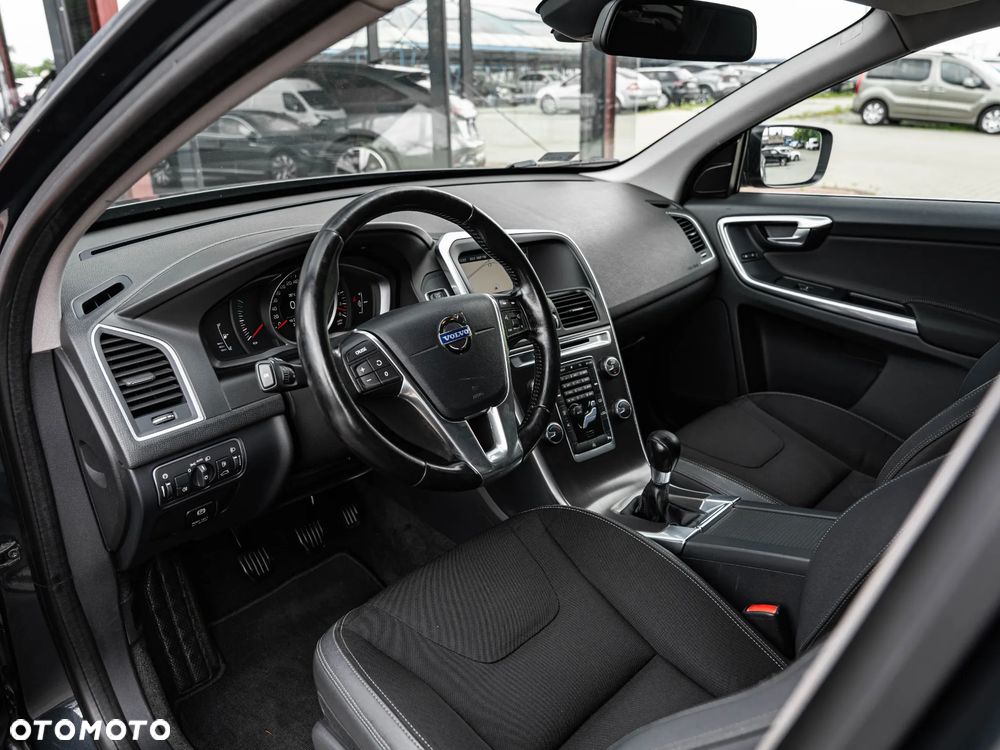 Volvo XC 60 D3 Edition Pro - 20