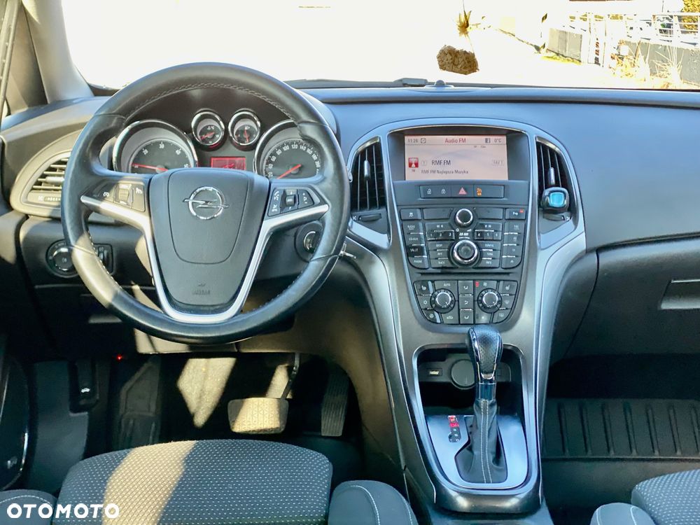 Opel Astra IV 2.0 CDTI Sport - 9