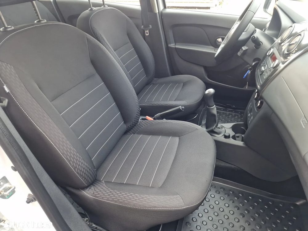 Dacia Logan 0.9 TCe Laureate - 22