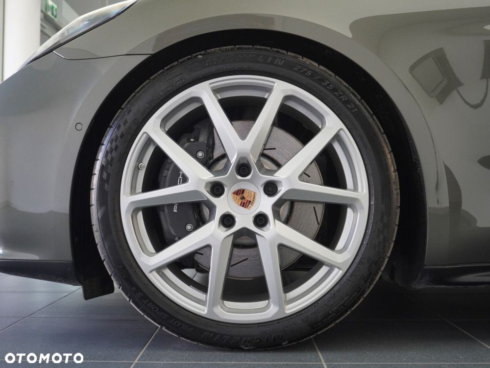 Porsche Panamera 4 E-Hybrid PHEV - 10