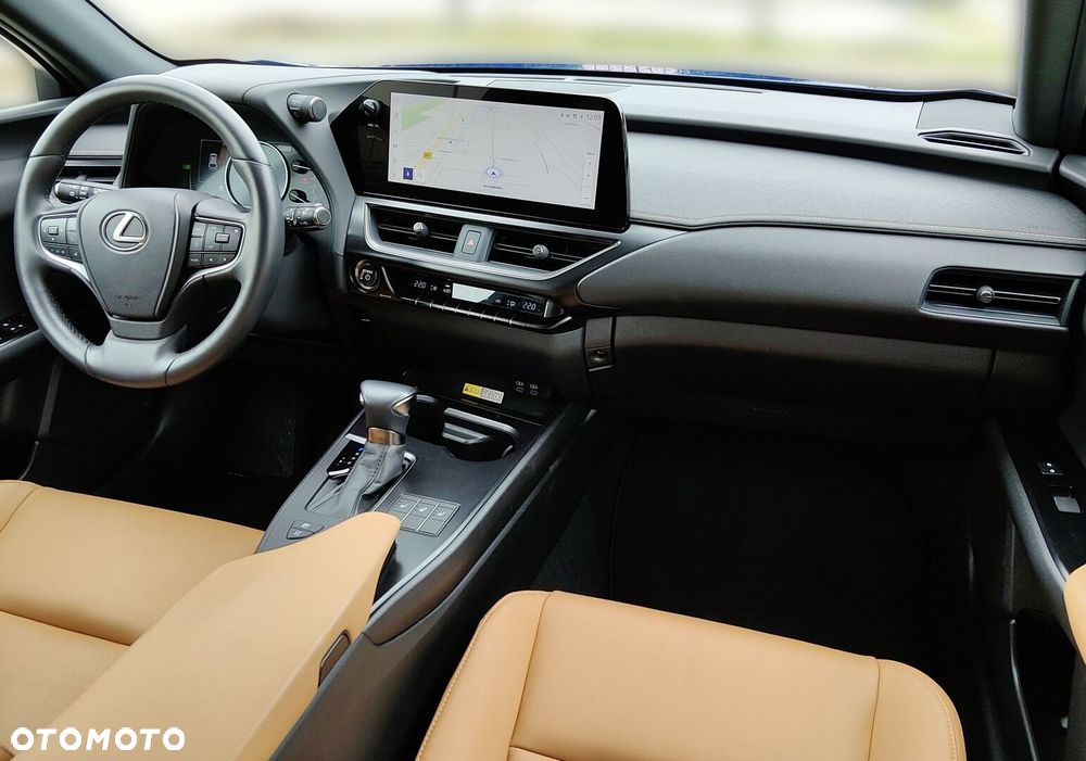 Lexus UX 250h GPF F Sport Design 2WD - 11