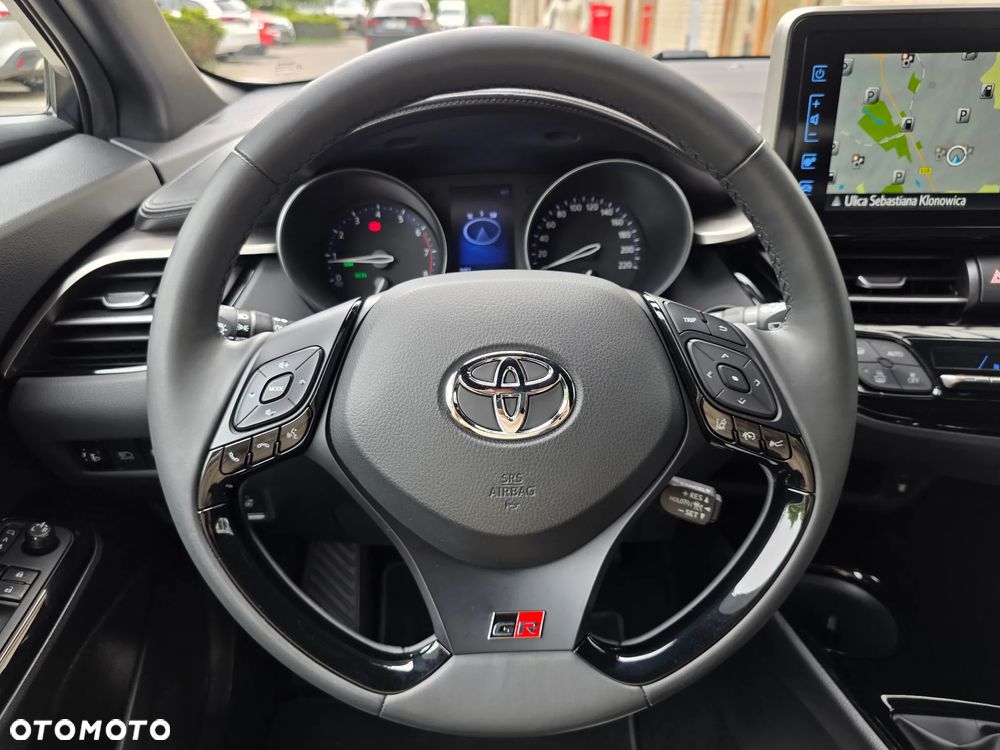 Toyota C-HR - 26