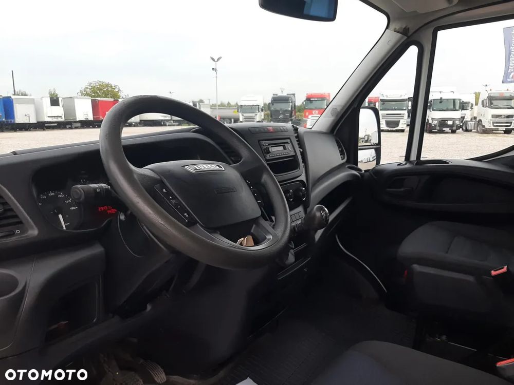 Iveco 35S14/LA03 - 5