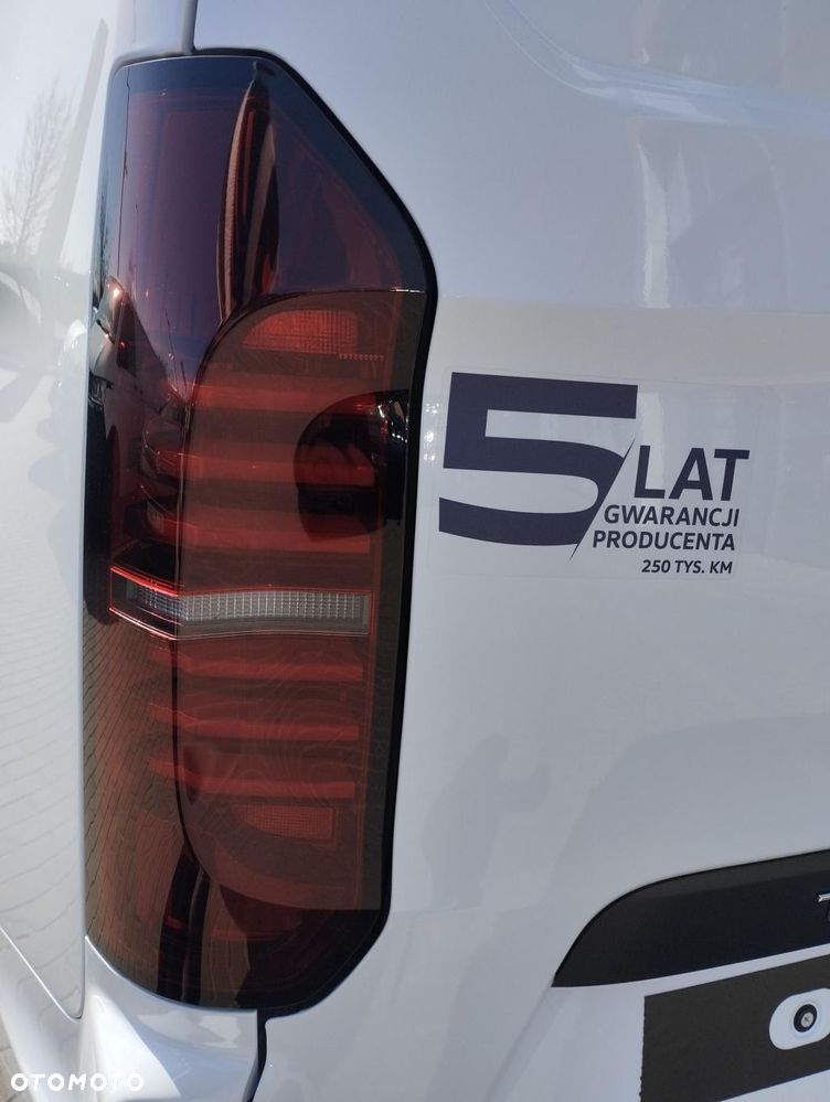 Volkswagen Transporter - 16
