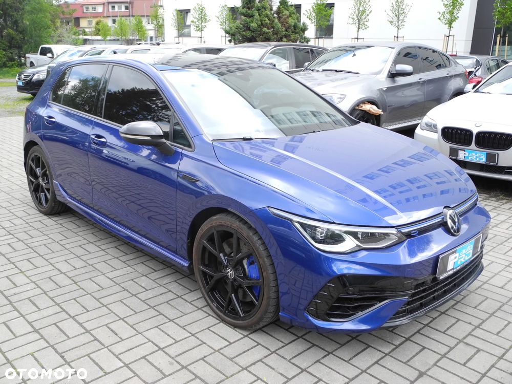 Volkswagen Golf - 2