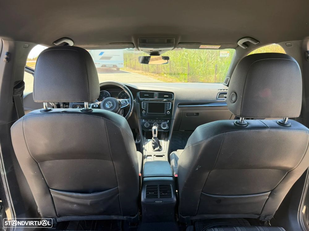 VW Golf - 14