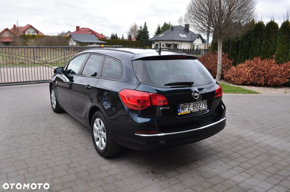 Opel Astra 1.4 Turbo Edition - 16