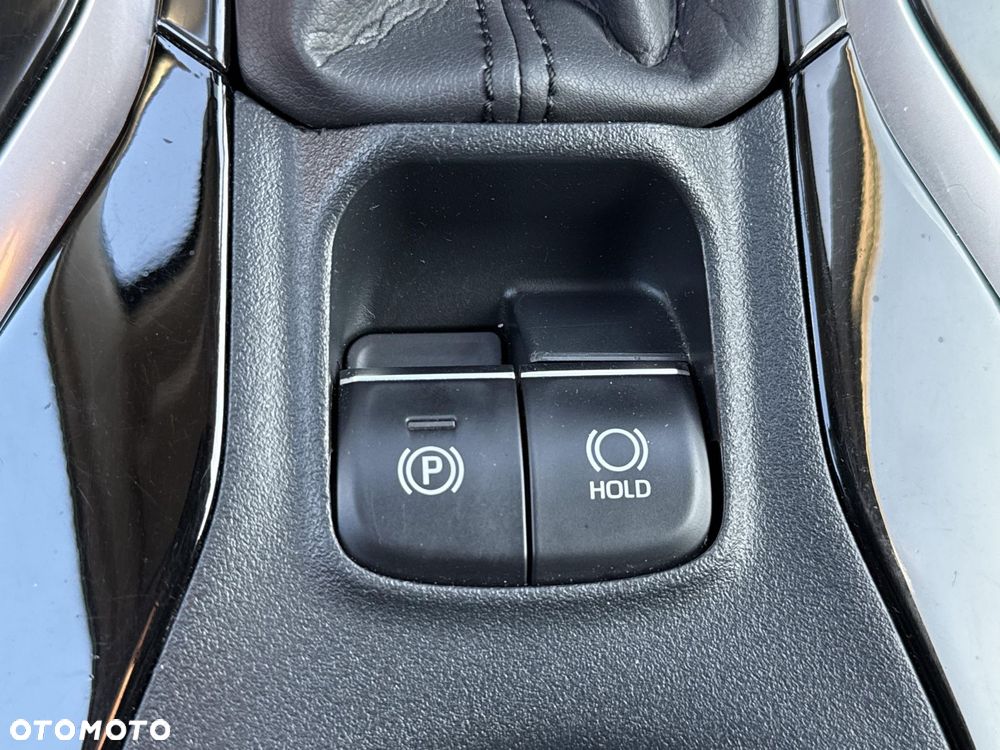 Toyota Corolla 1.8 Hybrid Comfort - 22