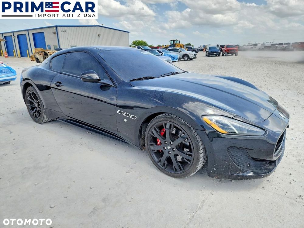 Maserati GranTurismo - 1