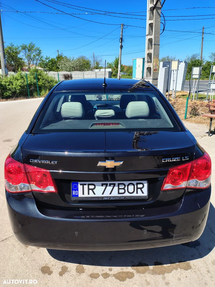 Chevrolet Cruze 1.6 Ecotec LT+ - 2