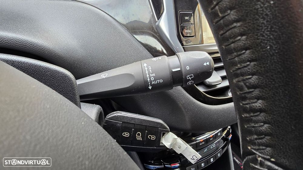 Peugeot 208 1.6 BlueHDi Allure - 17