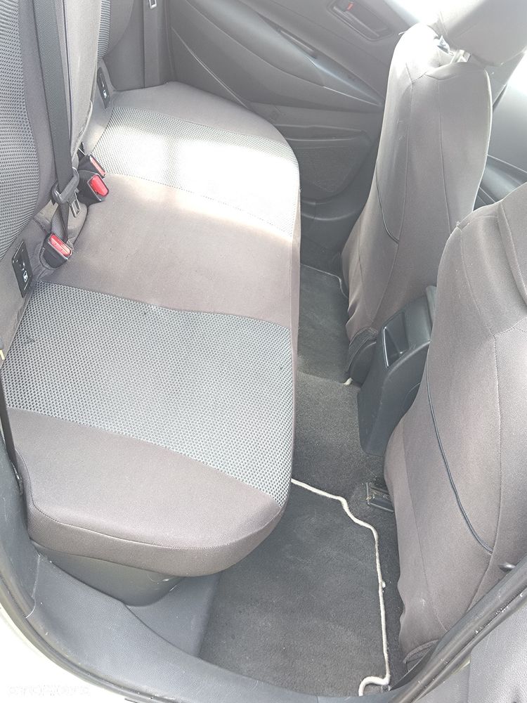 Toyota Corolla - 7