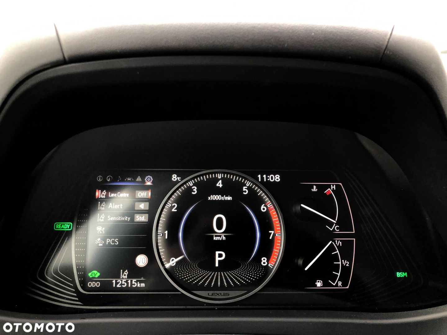 Lexus UX - 22