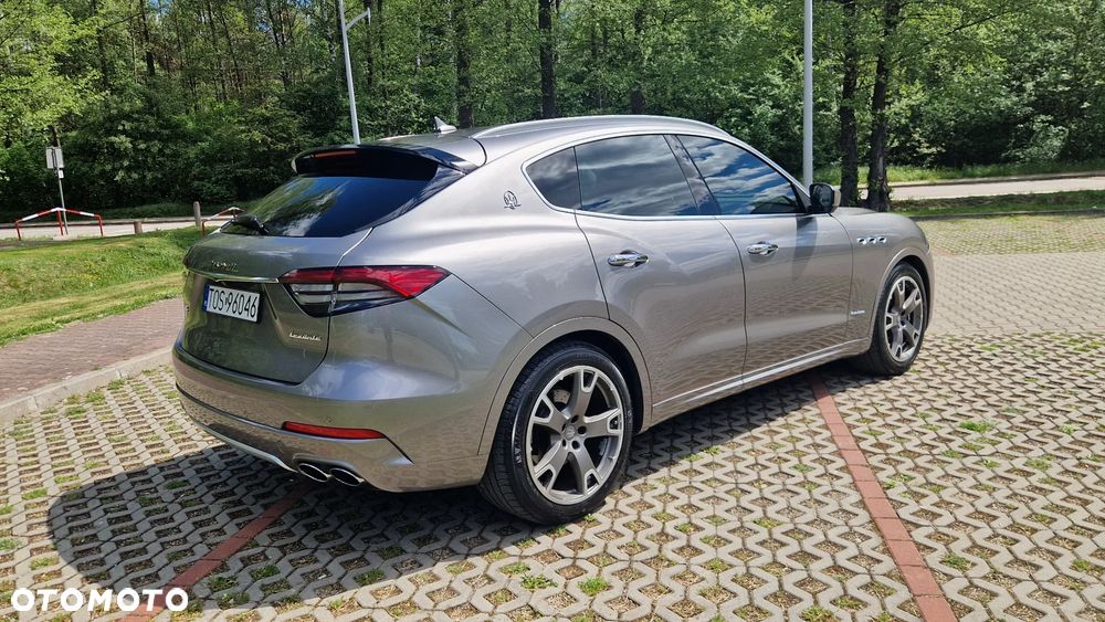 Maserati Levante S Q4 GranLusso - 15