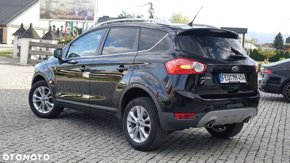 Ford Kuga - 4
