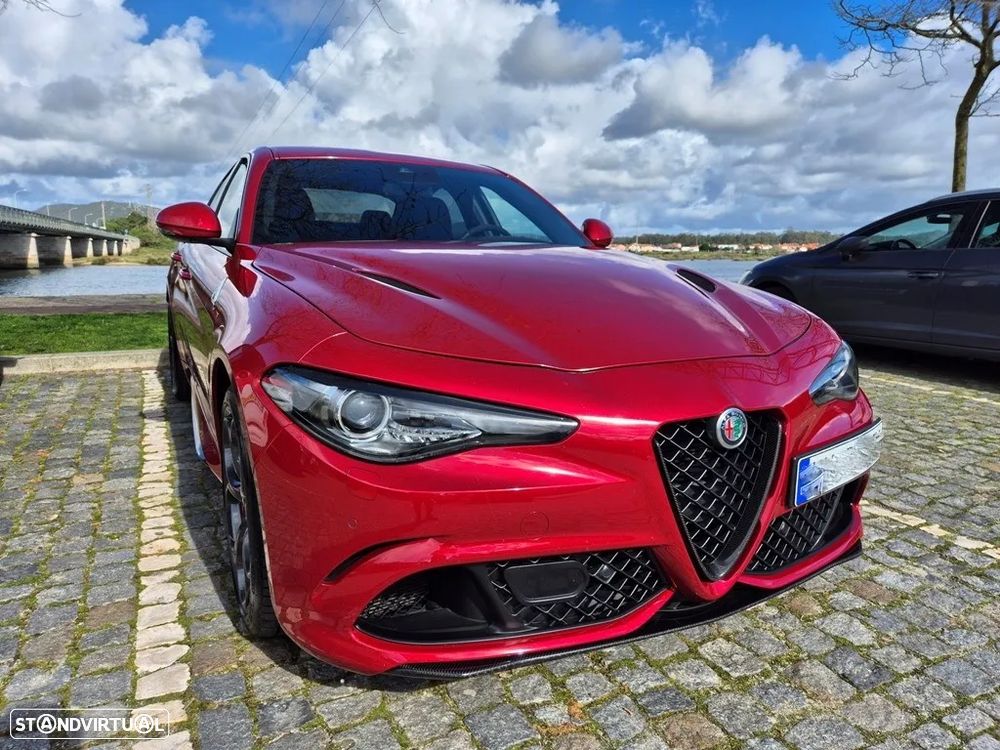 Alfa Romeo Giulia 2.9 Bi-Turbo Quadrifoglio AT8 - 2