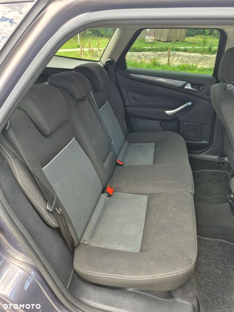 Ford Mondeo 1.6 Ti-VCT Trend - 26