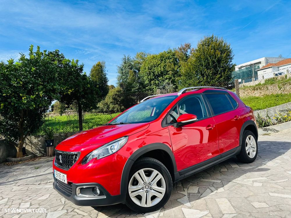 Peugeot 2008 1.2 PureTech Signature - 1