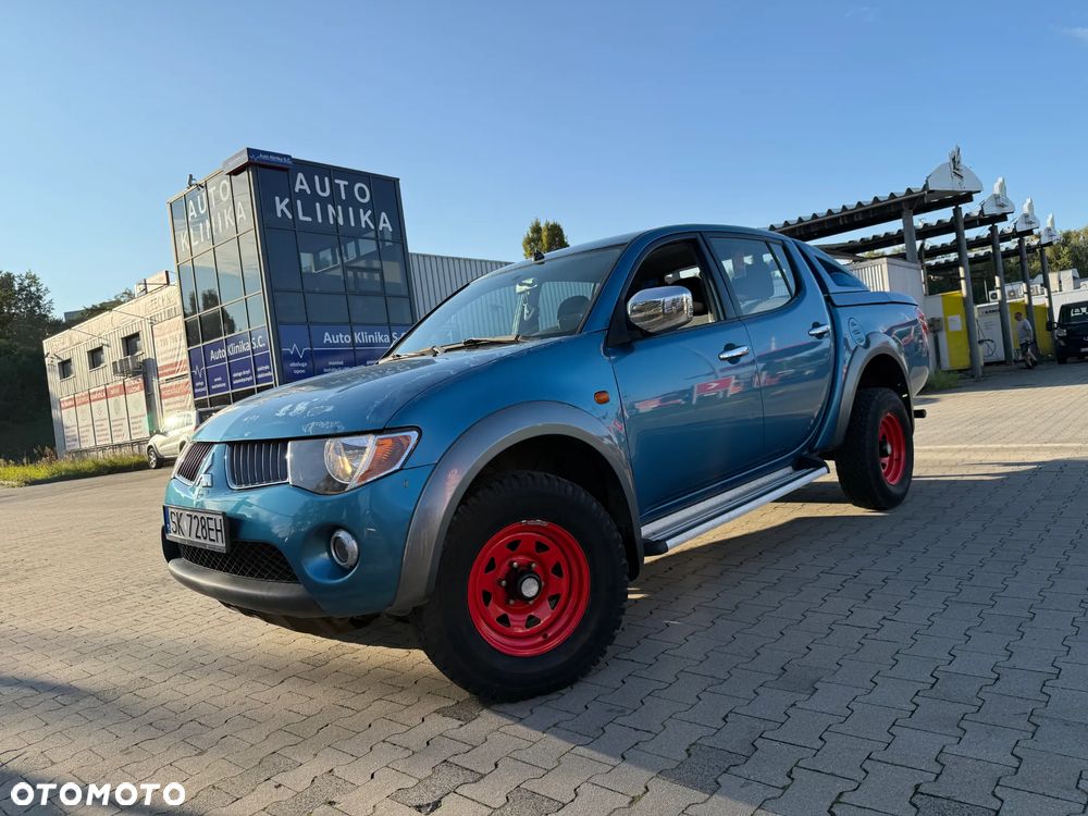 Mitsubishi L200 2.5 DID Intense + - 1