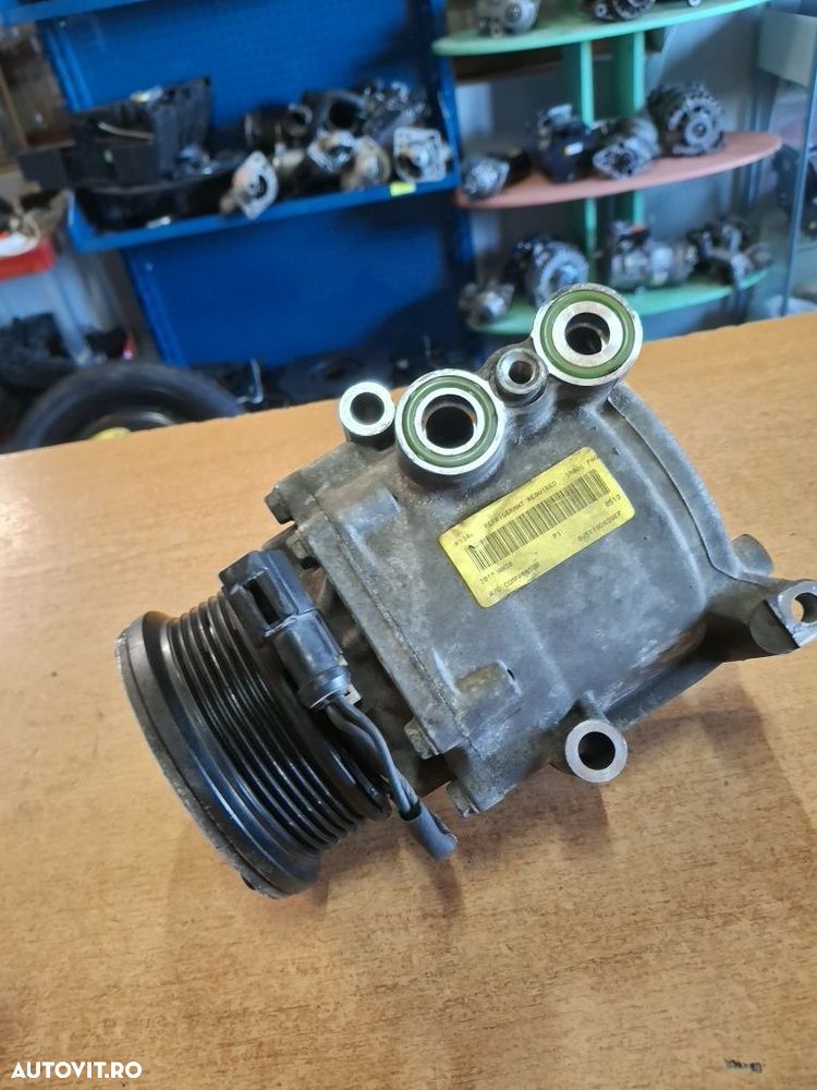 Compresor aer condiționat Ford Fiesta 1.4 1.5 1.6 - 4