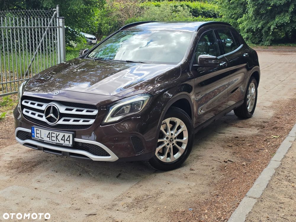 Mercedes-Benz GLA 250 4-Matic AMG Line - 1