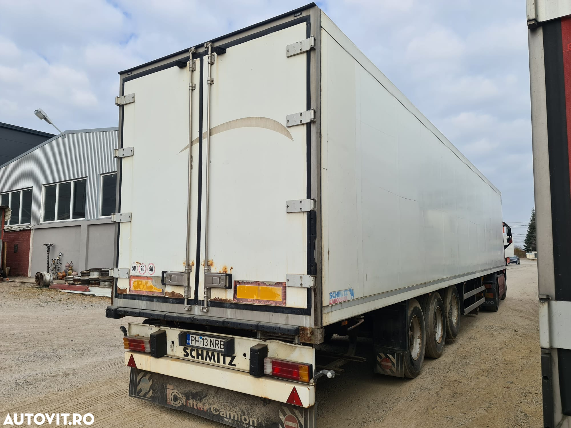 Schmitz Cargobull SKO24 - 4