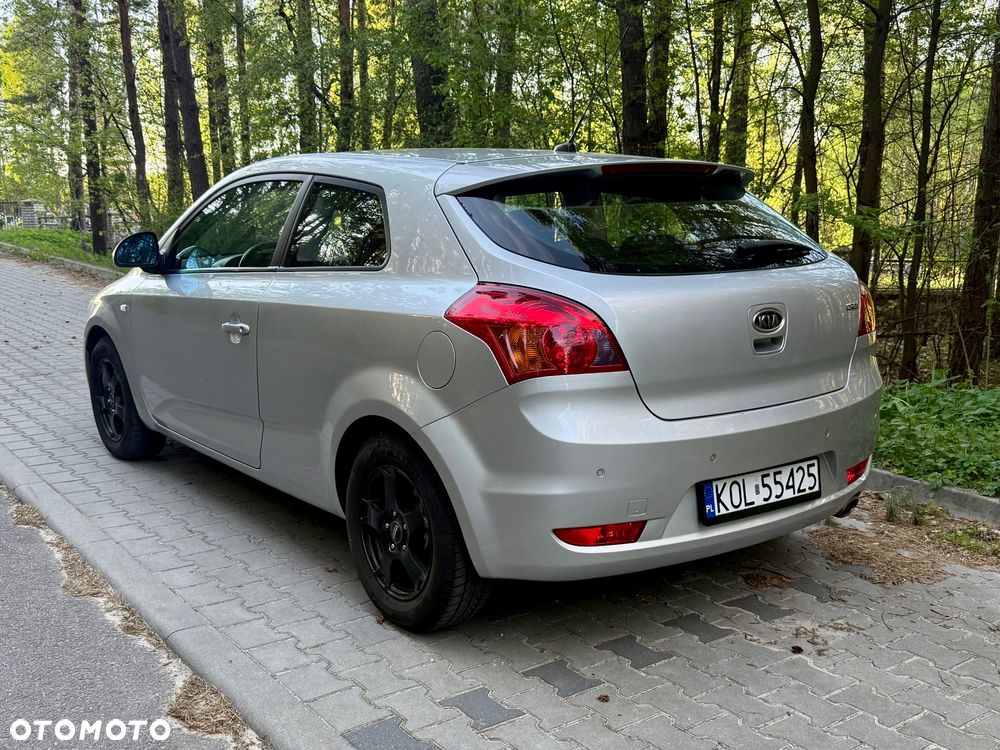 Kia ProCeed 1.6 Crdi Comfort + - 9