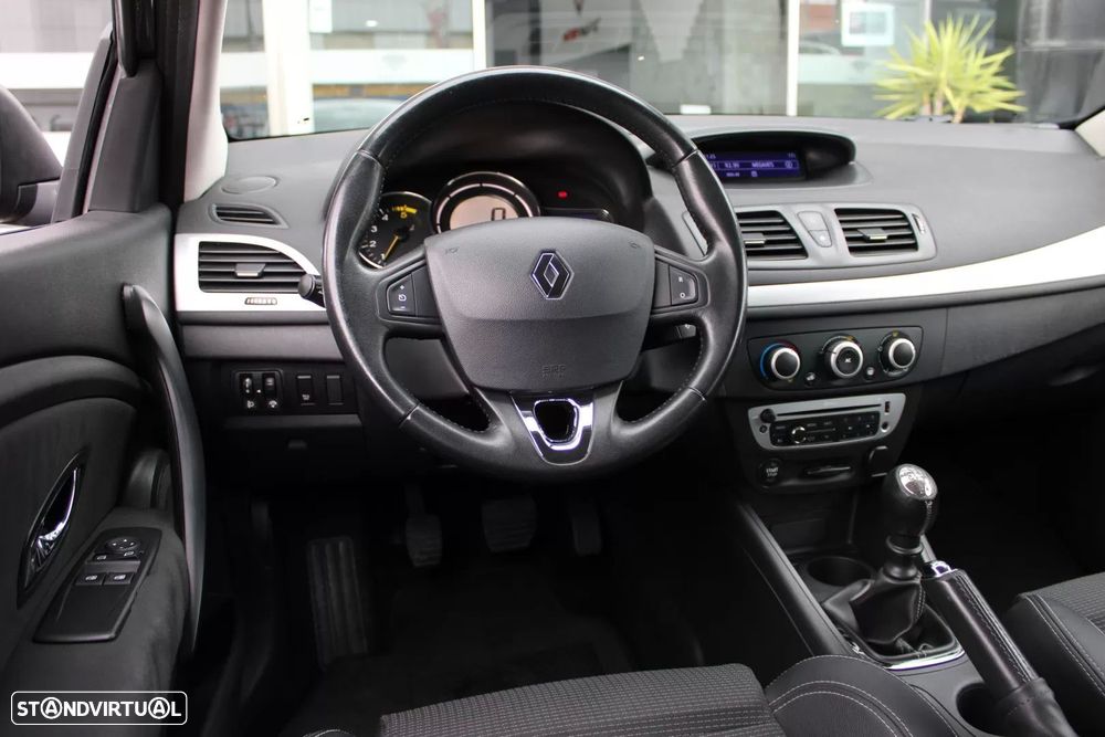 Renault Mégane Coupe 1.5 dCi GT Line SS - 12