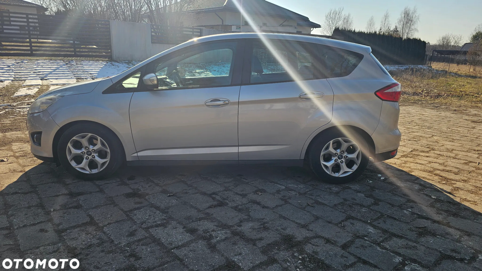 Ford C-MAX 1.6 TDCi Ambiente - 12