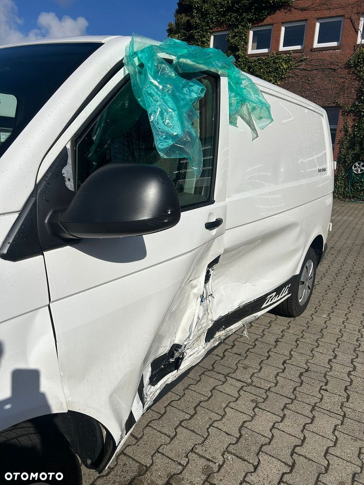 Volkswagen Transporter - 4