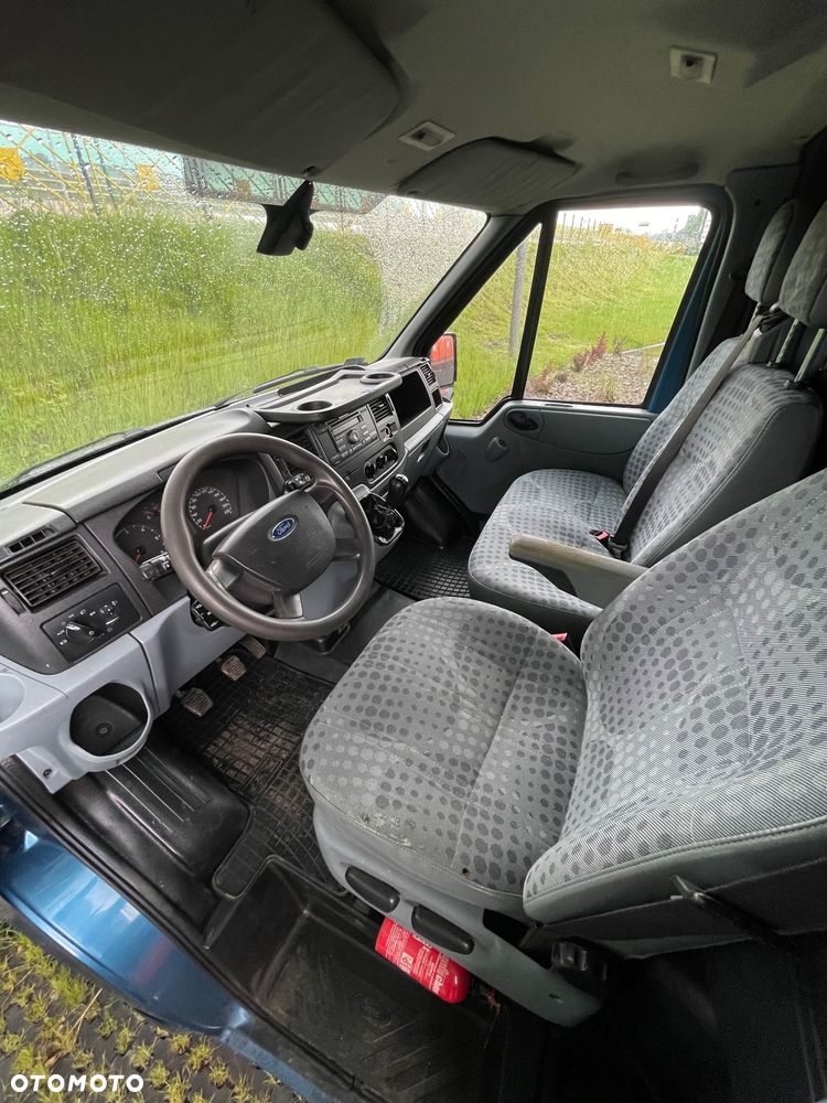 Ford Transit - 7