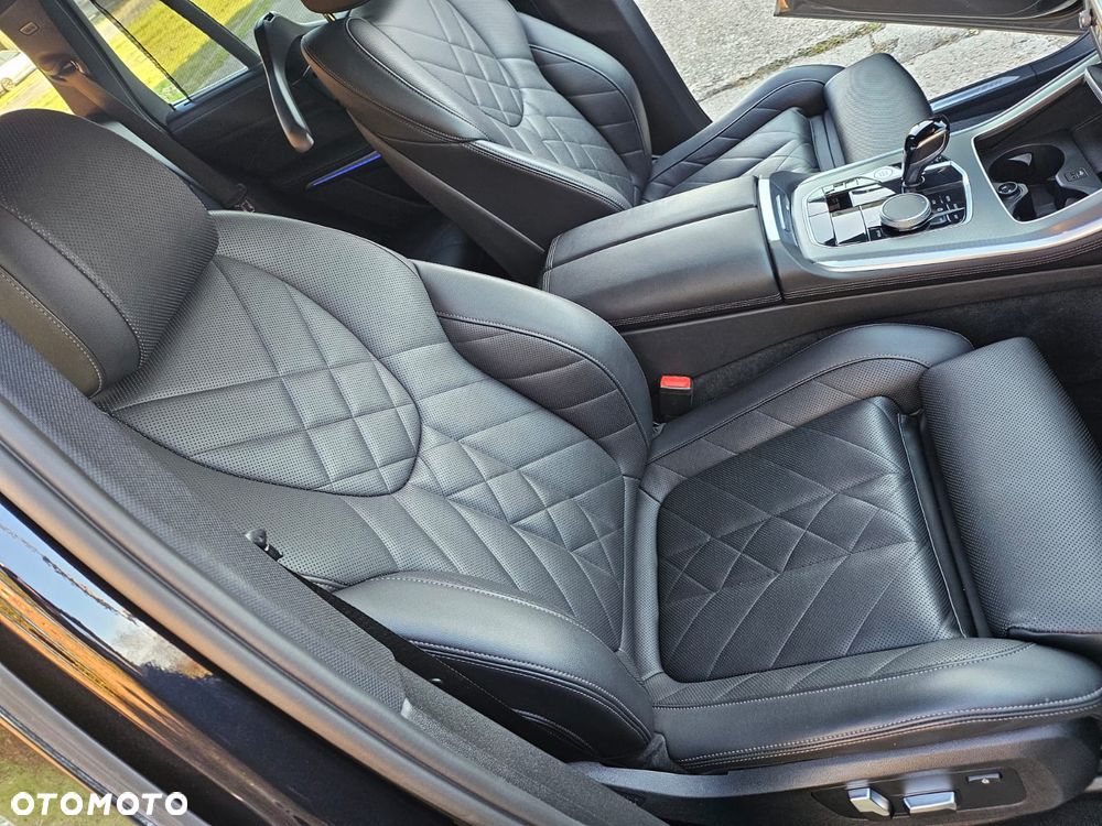 BMW X5 xDrive30d - 16