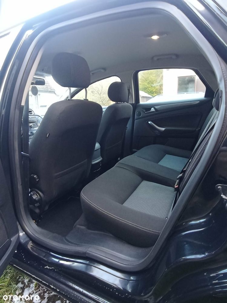 Ford Mondeo - 6
