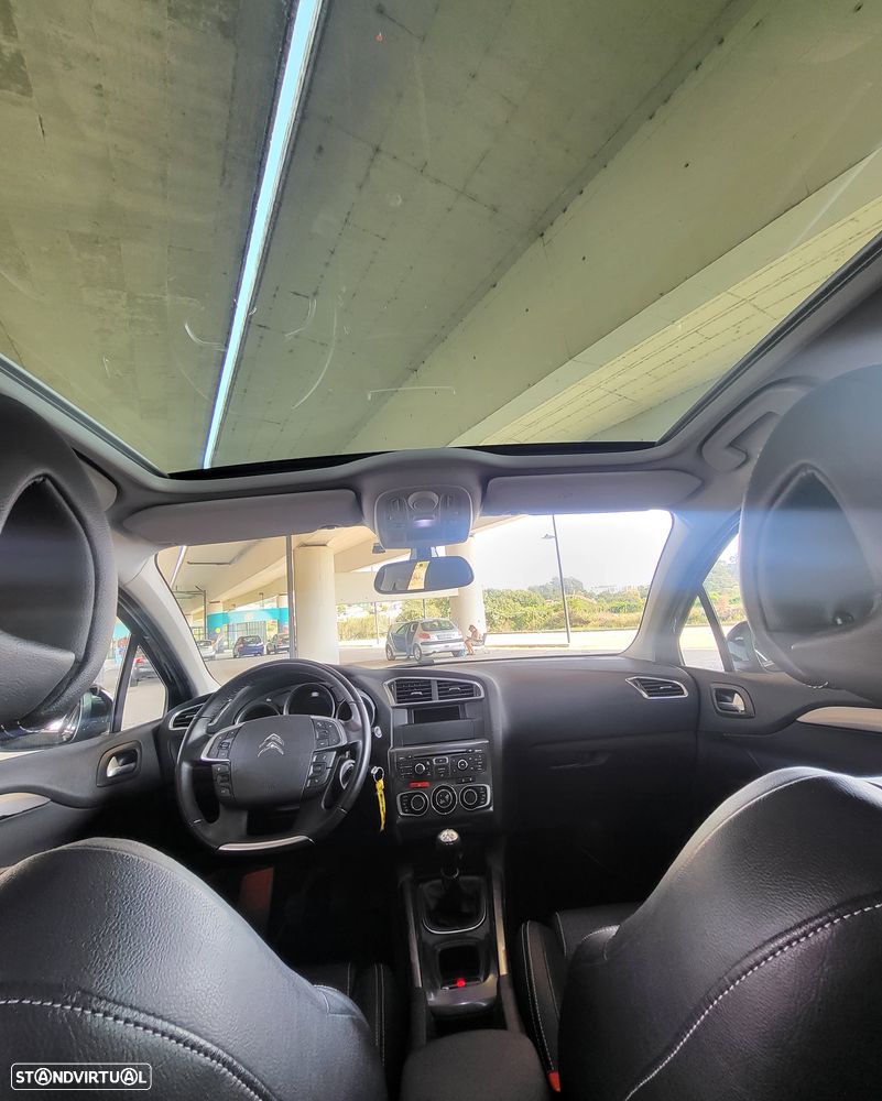 Citroën C4 VTi 120 Exclusive - 12