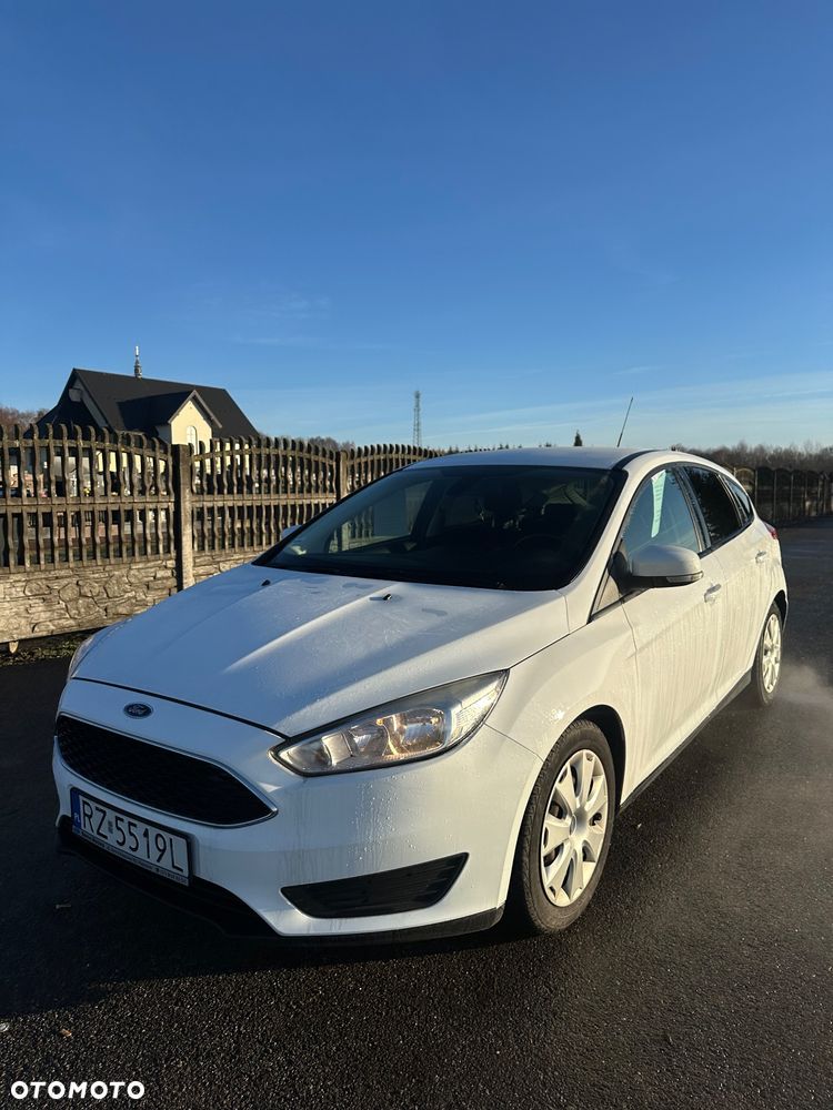 Ford Focus 1.0 EcoBoost Ambiente - 6