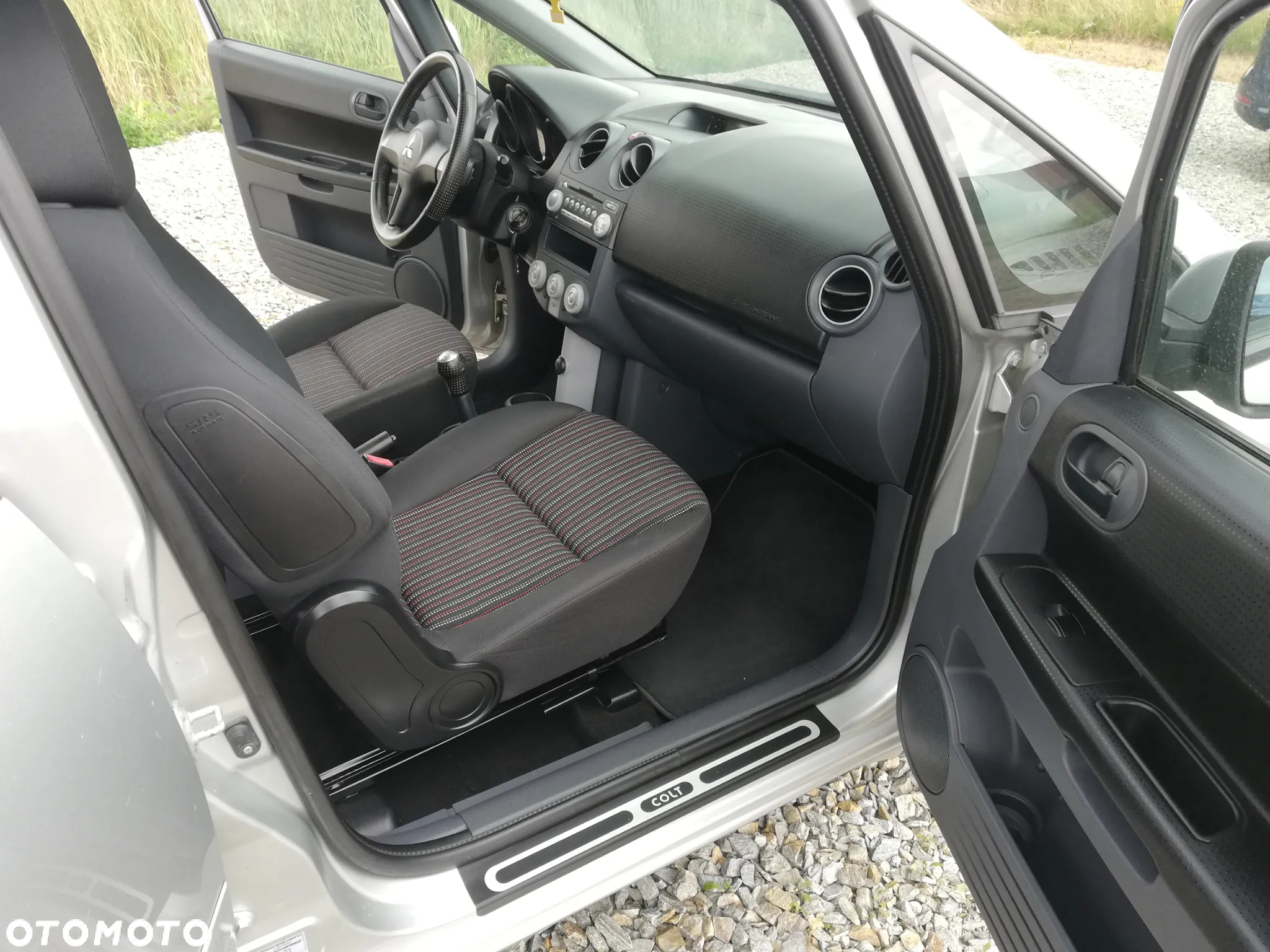 Mitsubishi Colt 1.3 Instyle Edition Gold - 14