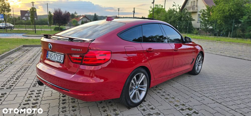 BMW 3GT 328i xDrive Sport-Aut Sport Line - 10