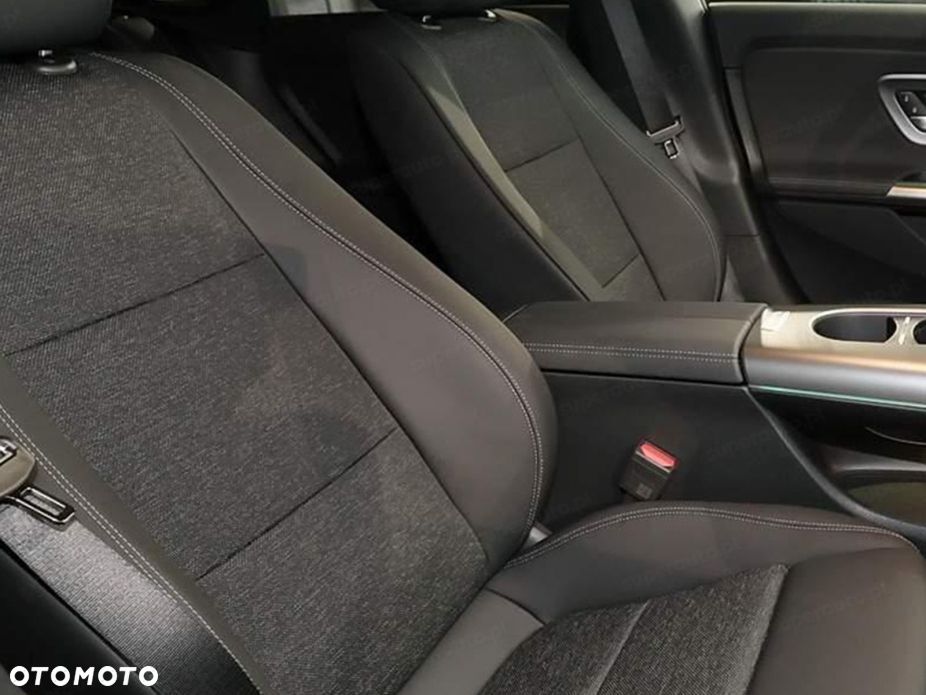 Mercedes-Benz CLA 180 mHEV 8G-DCT - 5