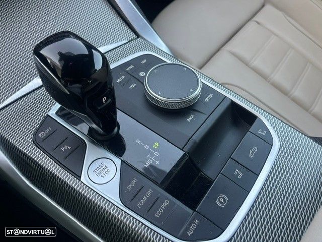BMW 420 d Pack Desportivo M Auto - 19
