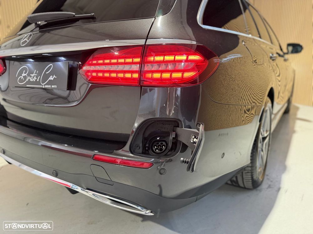 Mercedes-Benz E 300 de AMG Line - 38