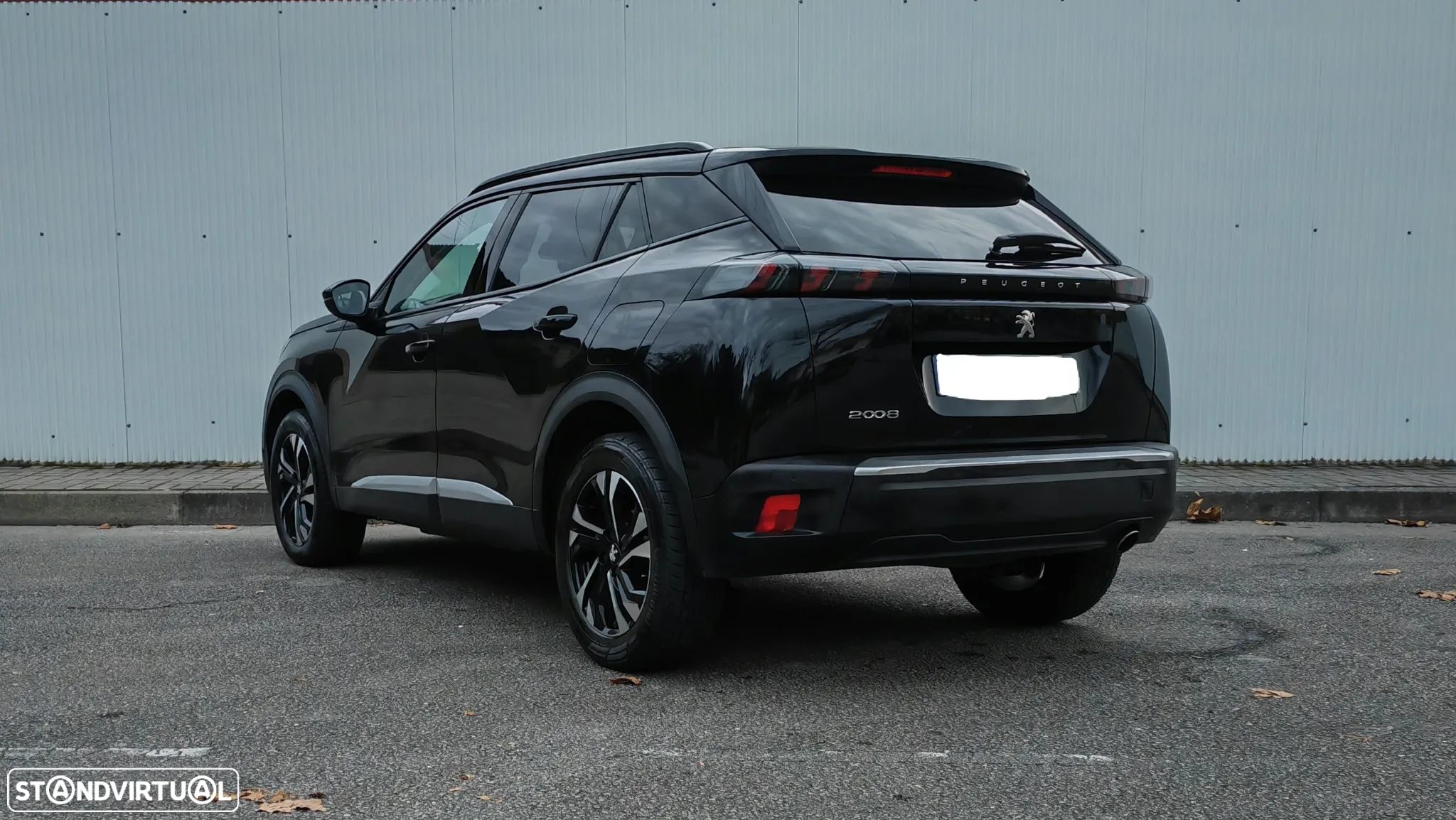 Peugeot 2008 1.5 BlueHDi Allure Pack EAT8 - 4