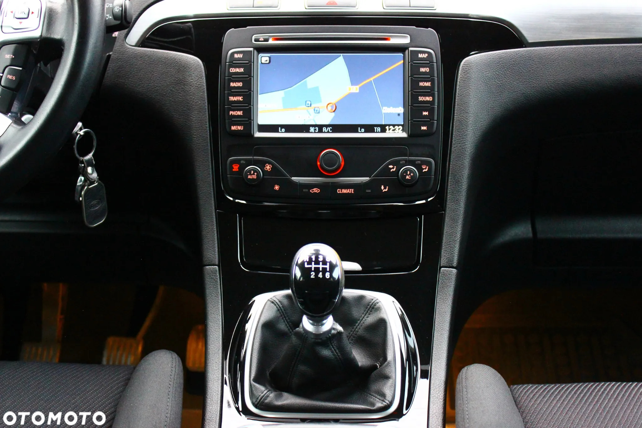 Ford S-Max 1.6 EcoBoost Titanium - 38
